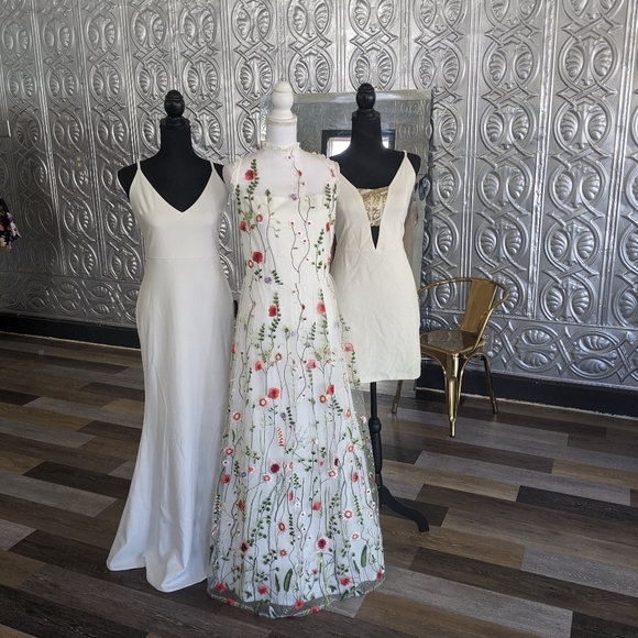 NWT White Lulu's Dress - Picture 2 of 2